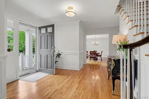 4 Clark Lane Rye NY 10580