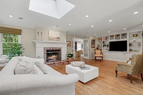 4 Clark Lane Rye NY 10580