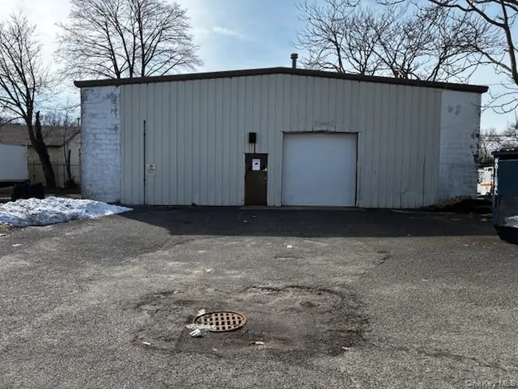 464 E Main Street Patchogue NY 11772