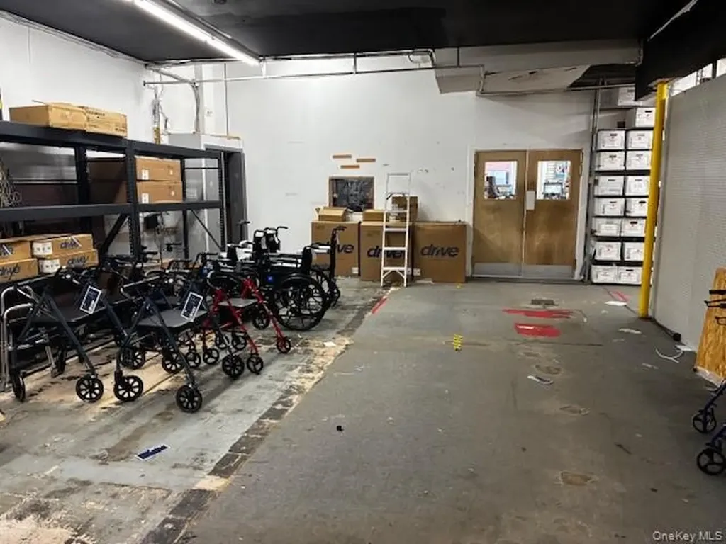 464 E Main Street Patchogue NY 11772