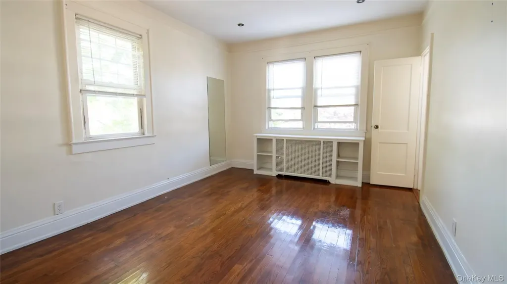 840 Seaman Avenue E Baldwin NY 11510