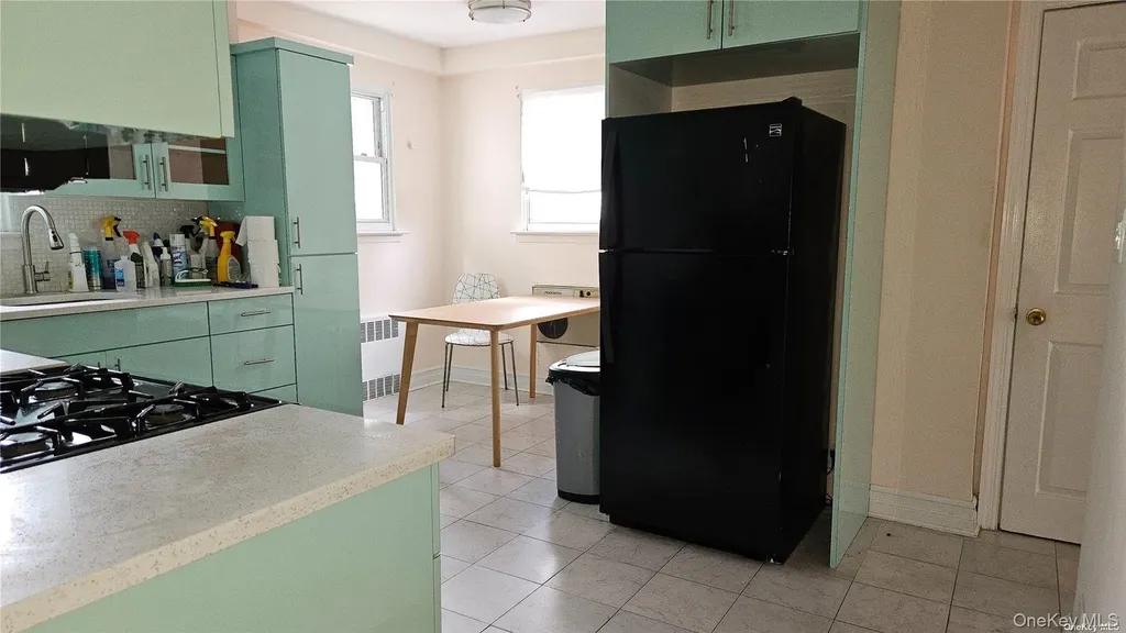 73-64 196th Street Fresh Meadows NY 11366