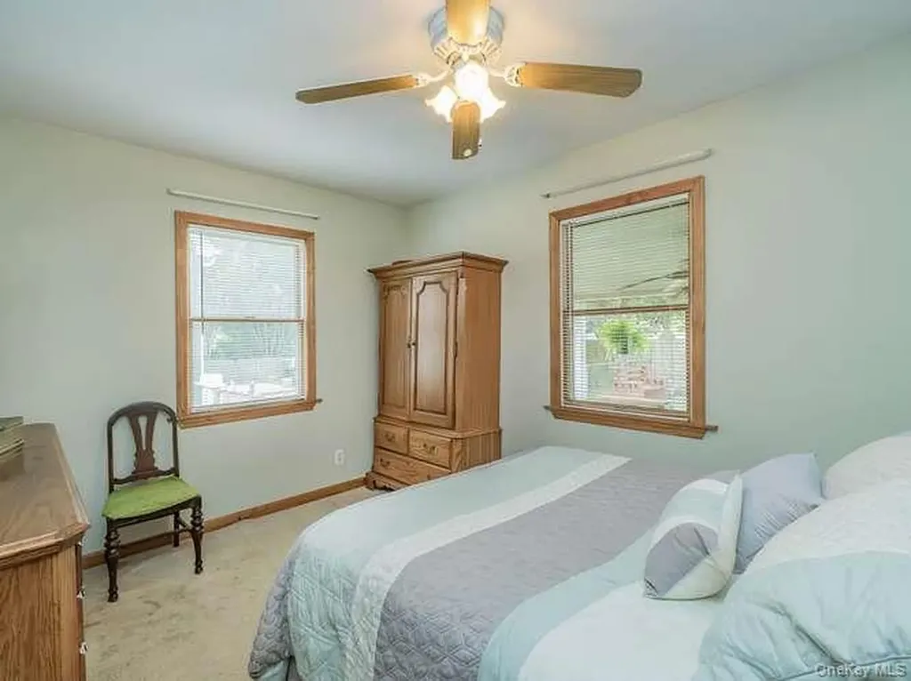 34 Maple Street Greenvale NY 11548