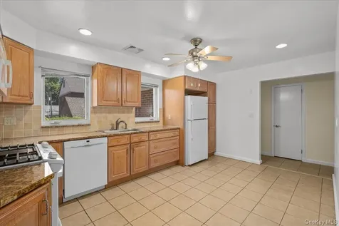 29 Teresa Avenue Yonkers NY 10704