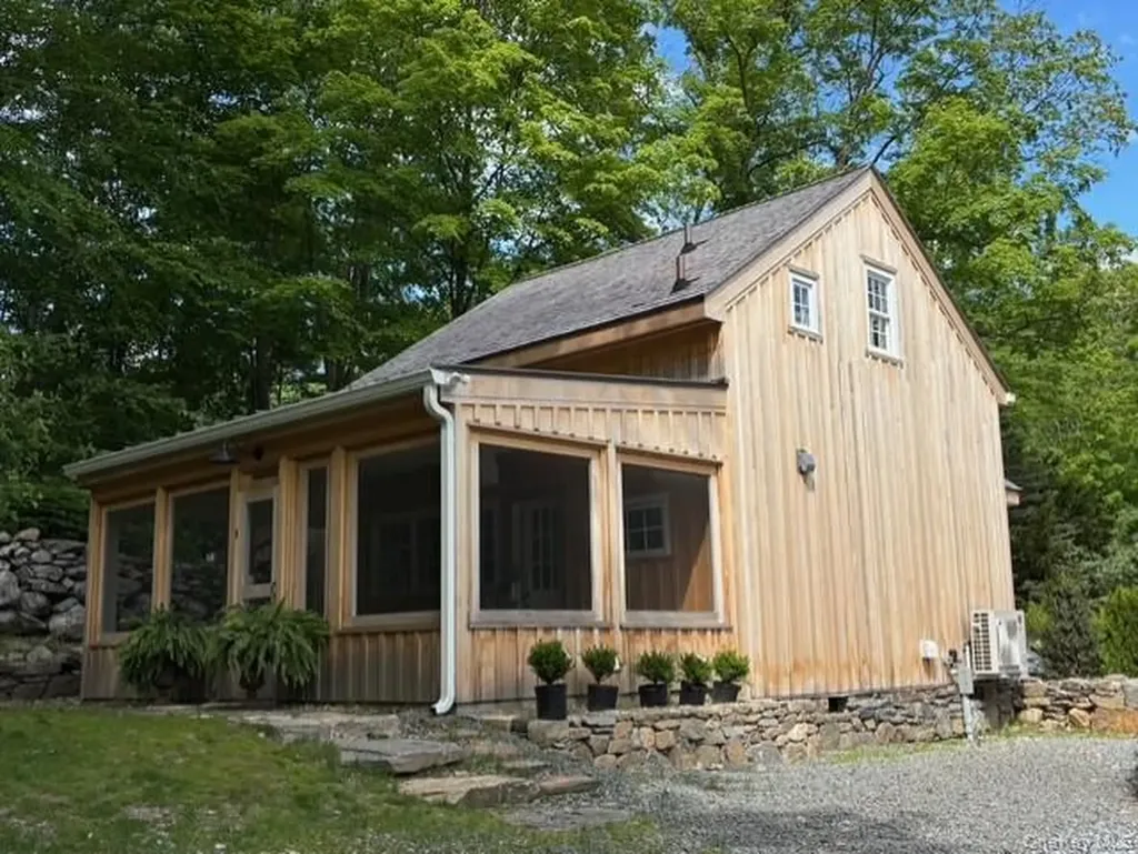 38-A Creemer Road Armonk NY 10504