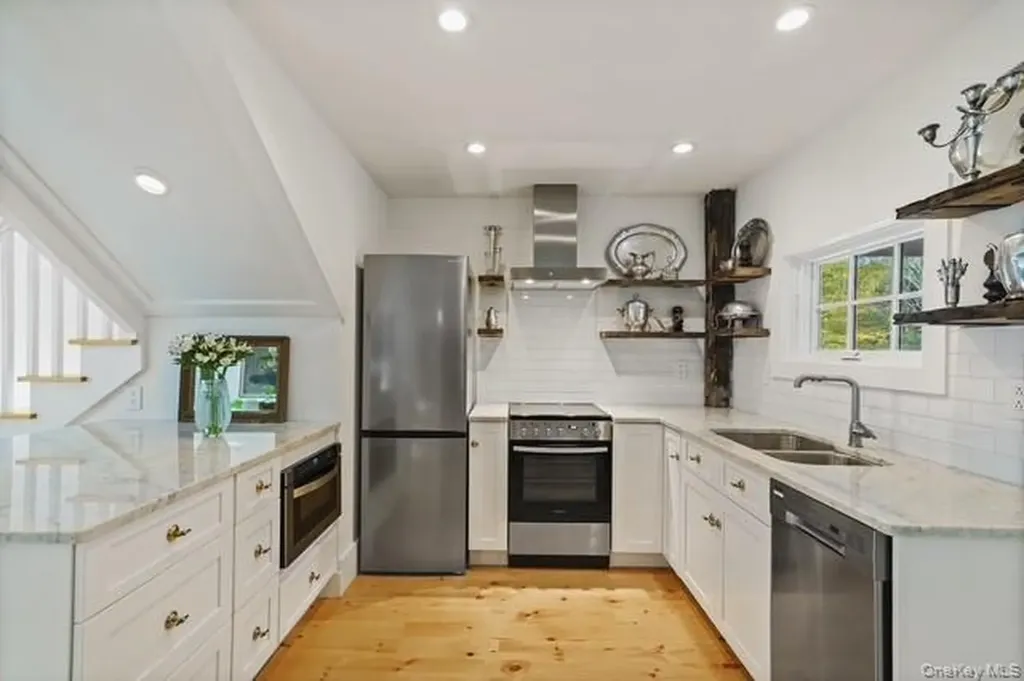 38-A Creemer Road Armonk NY 10504