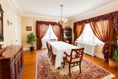 130 E Cedar Street Fleetwood NY 10552