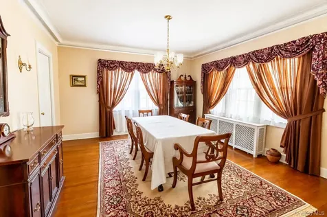 130 E Cedar Street Fleetwood NY 10552