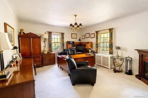 130 E Cedar Street Fleetwood NY 10552