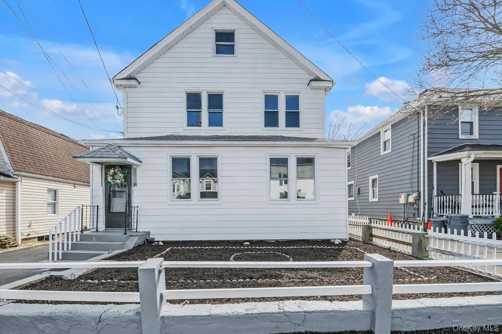 31 Walters Avenue Syosset NY 11791