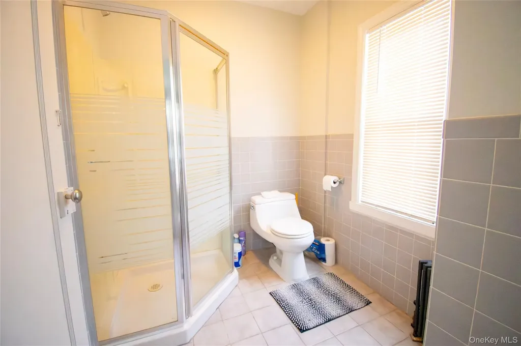 1360 Beulah Court Baldwin NY 11510