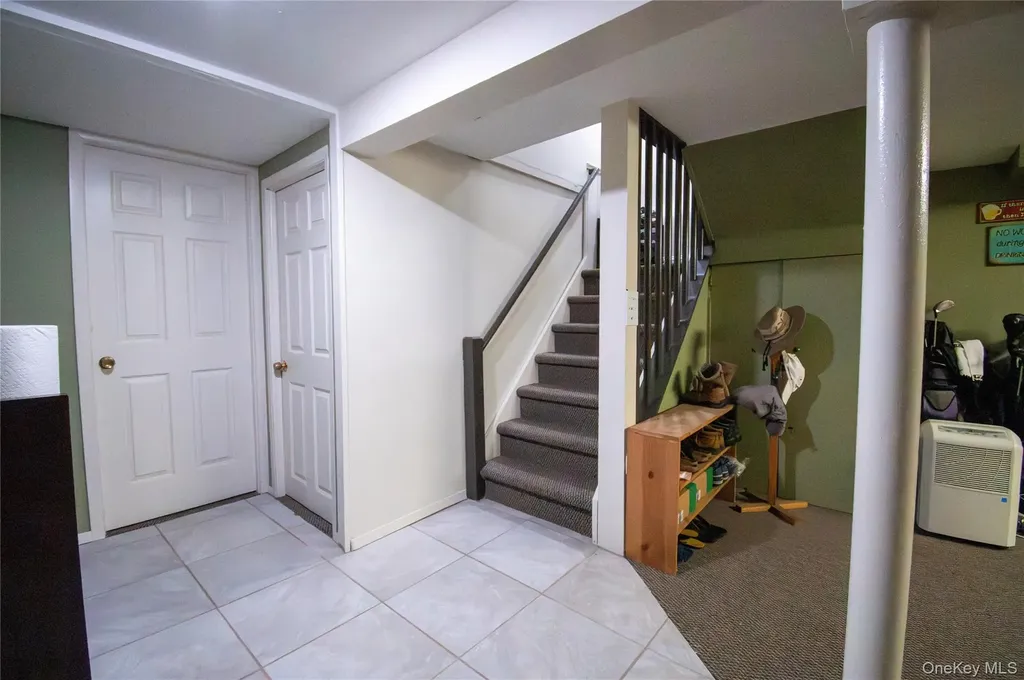 1360 Beulah Court Baldwin NY 11510