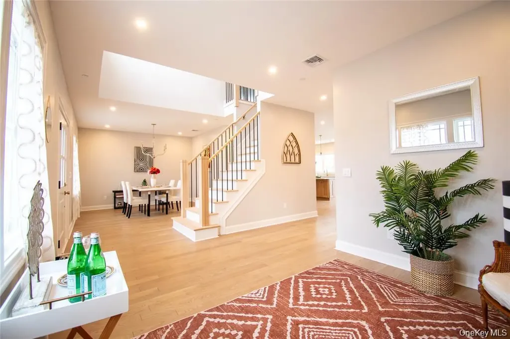 3004 Harbor Street Baldwin NY 11510