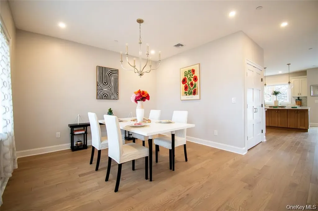 3004 Harbor Street Baldwin NY 11510