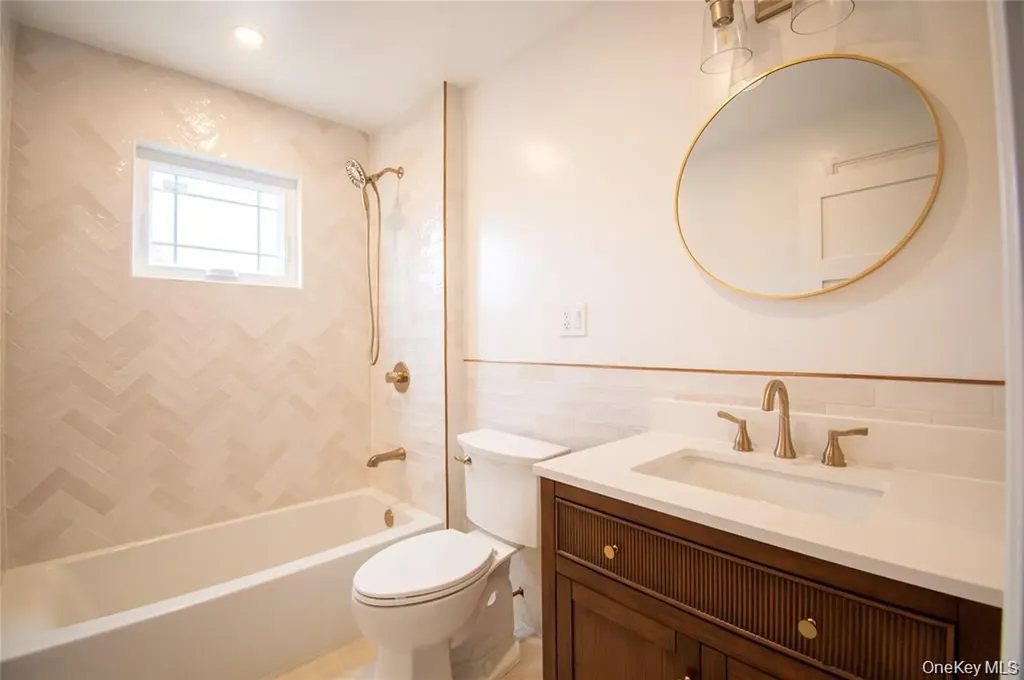 3004 Harbor Street Baldwin NY 11510