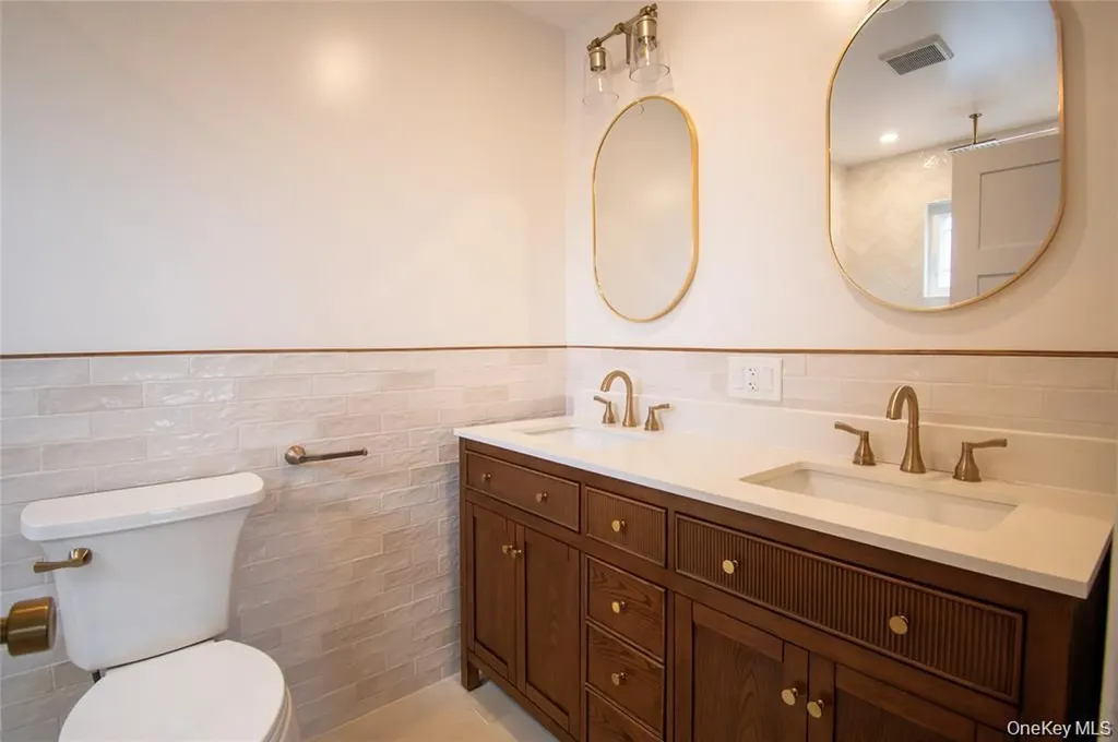 3004 Harbor Street Baldwin NY 11510
