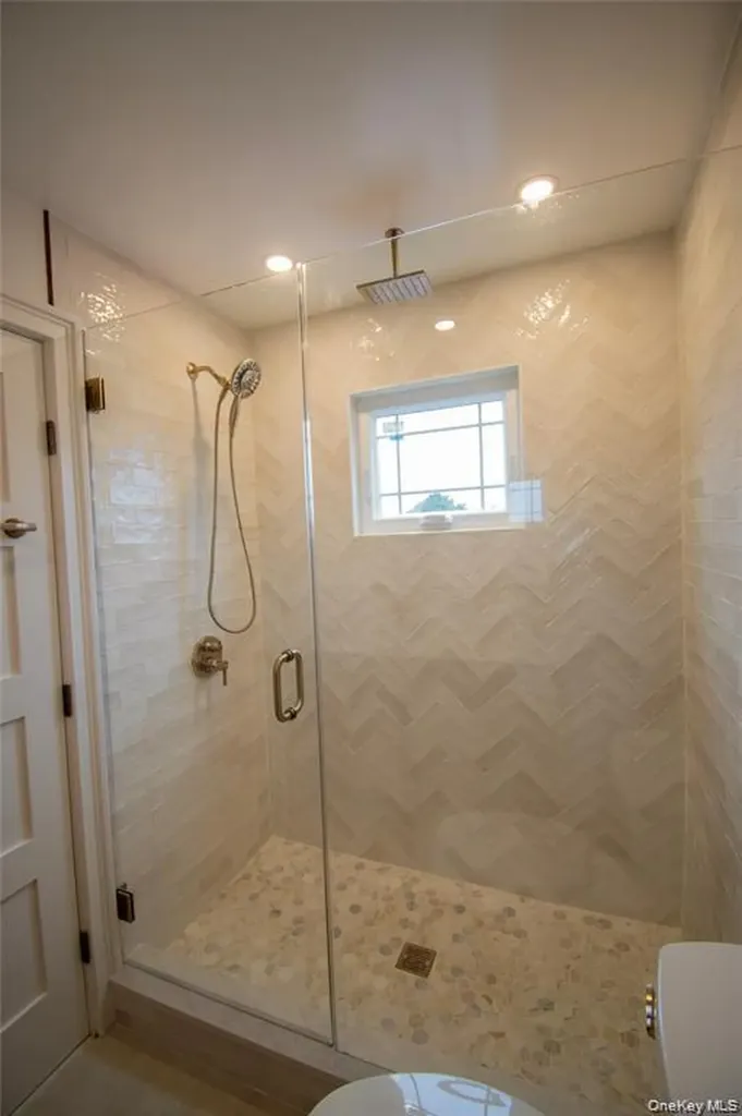 3004 Harbor Street Baldwin NY 11510