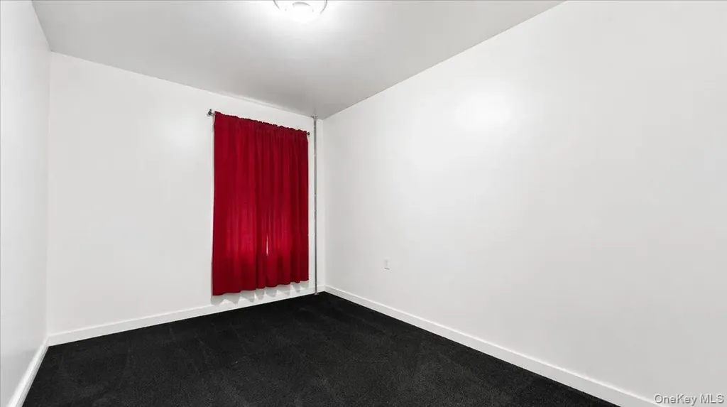 364 Ashburton Avenue Yonkers NY 10701