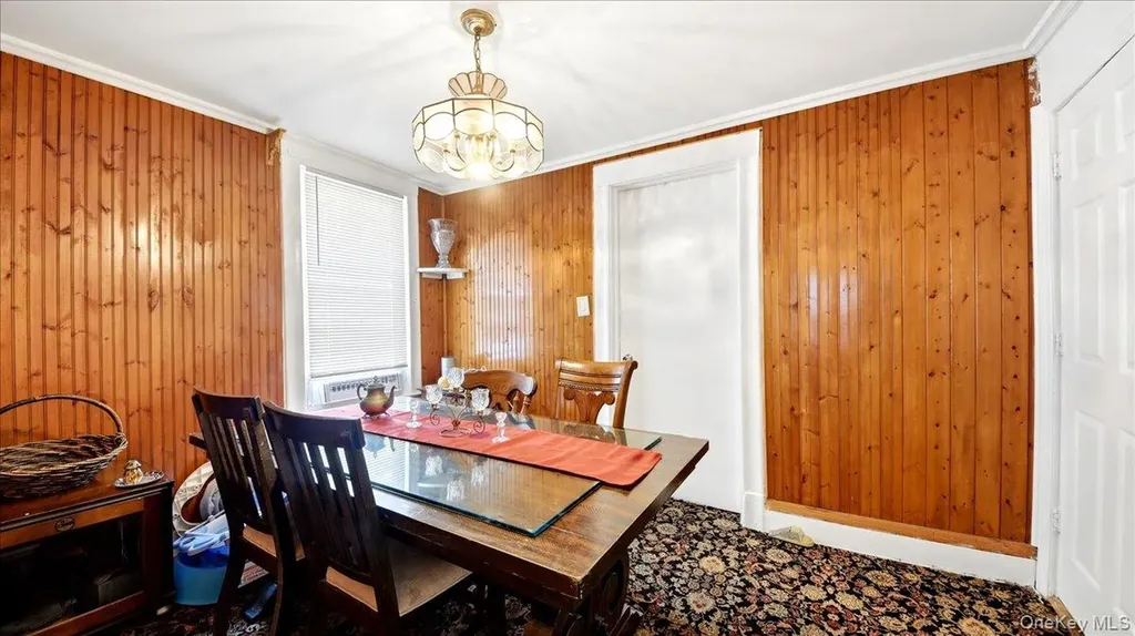 364 Ashburton Avenue Yonkers NY 10701