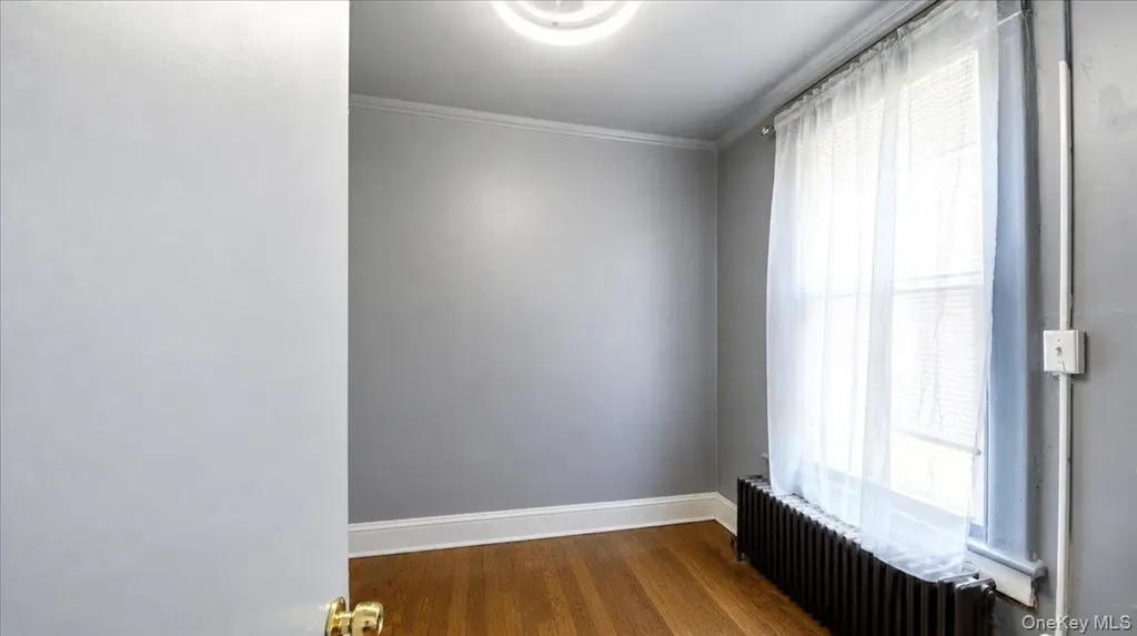 364 Ashburton Avenue Yonkers NY 10701