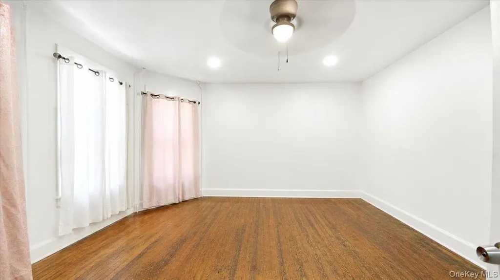 364 Ashburton Avenue Yonkers NY 10701