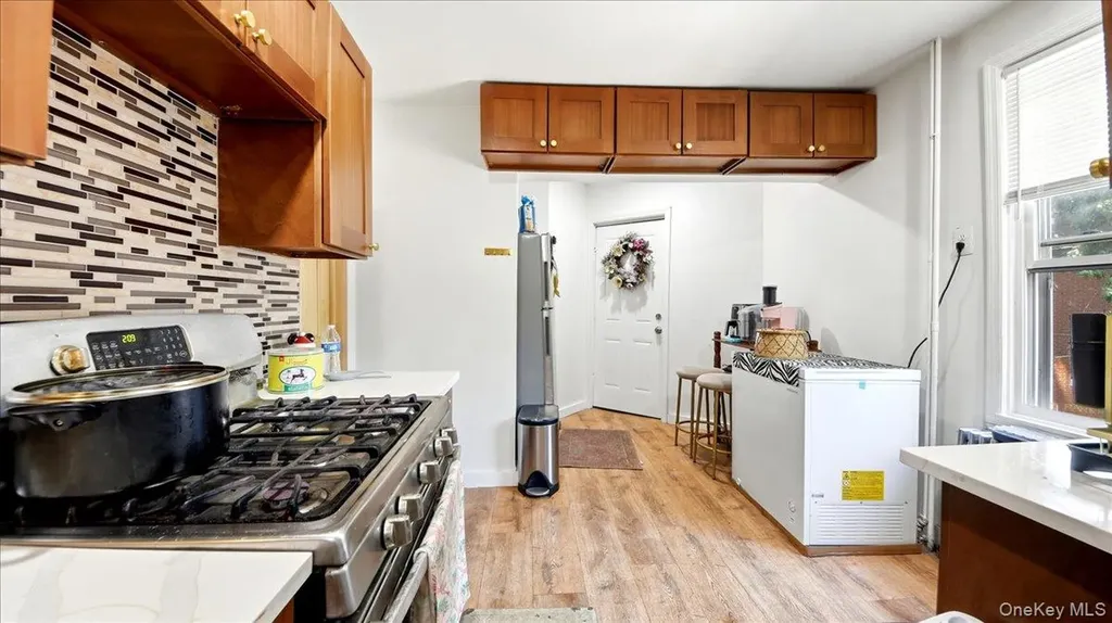 364 Ashburton Avenue Yonkers NY 10701