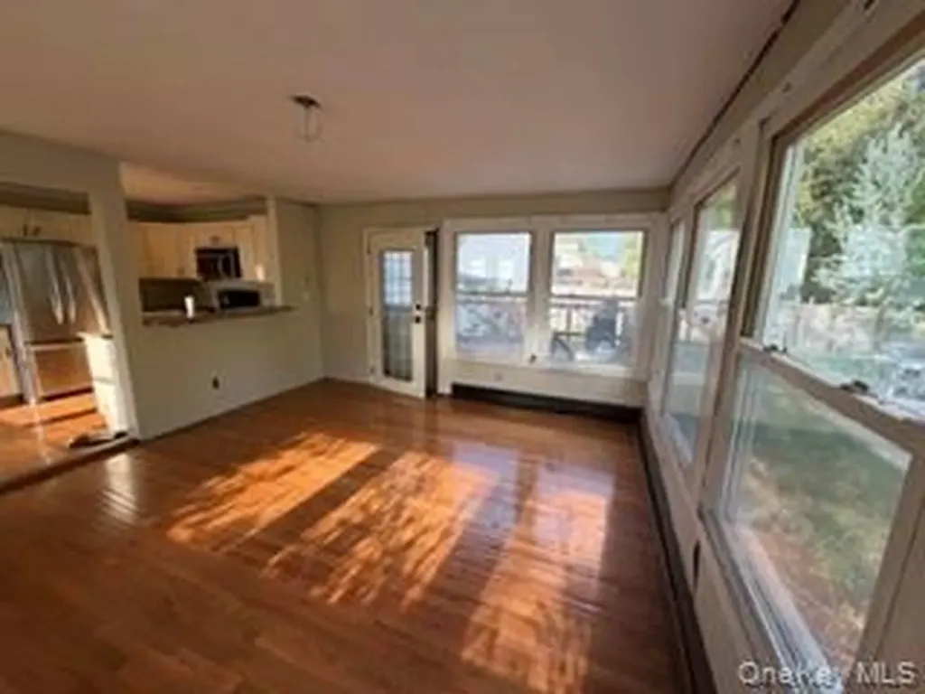 13 Venter Lane Nanuet NY 10954