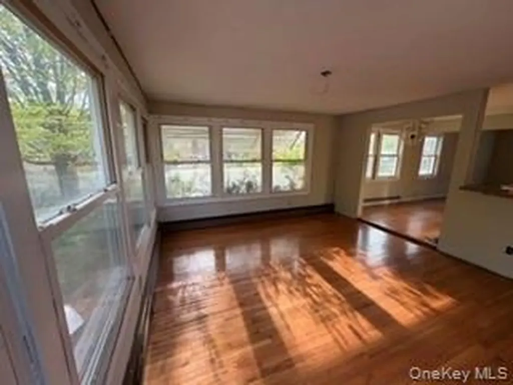 13 Venter Lane Nanuet NY 10954