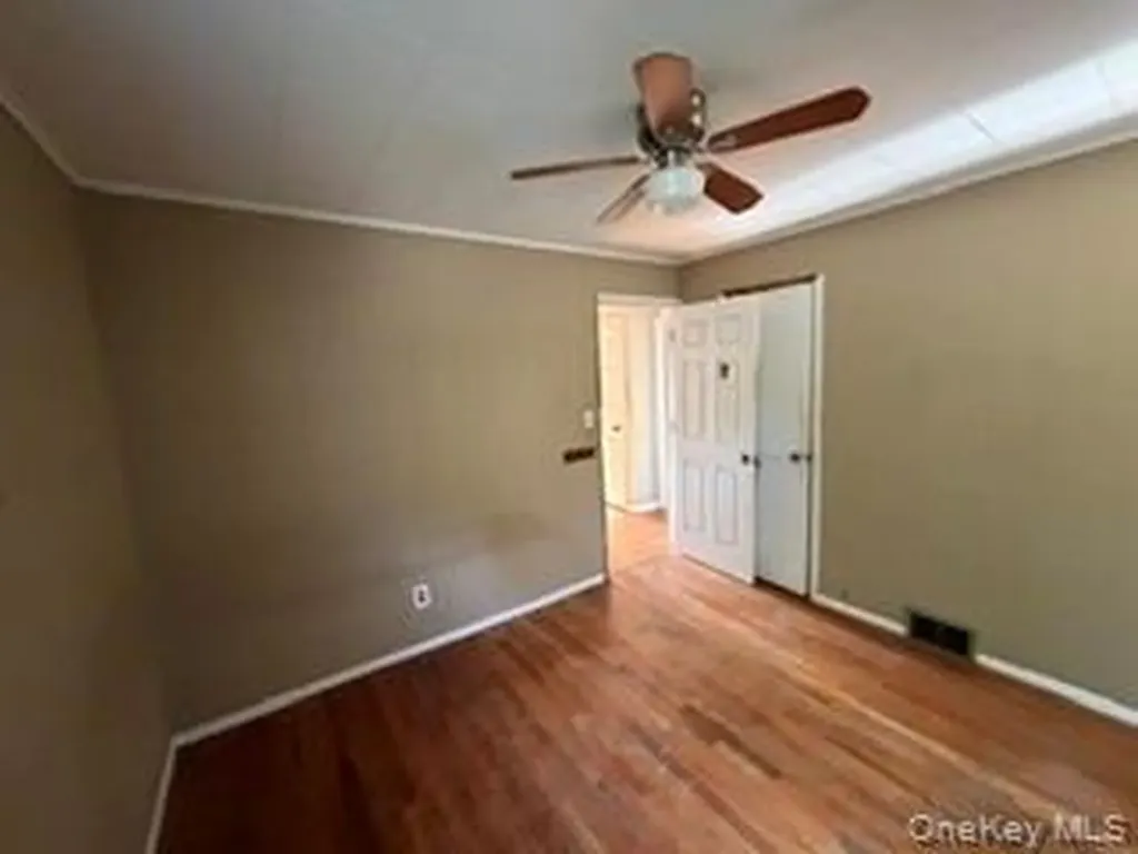 13 Venter Lane Nanuet NY 10954