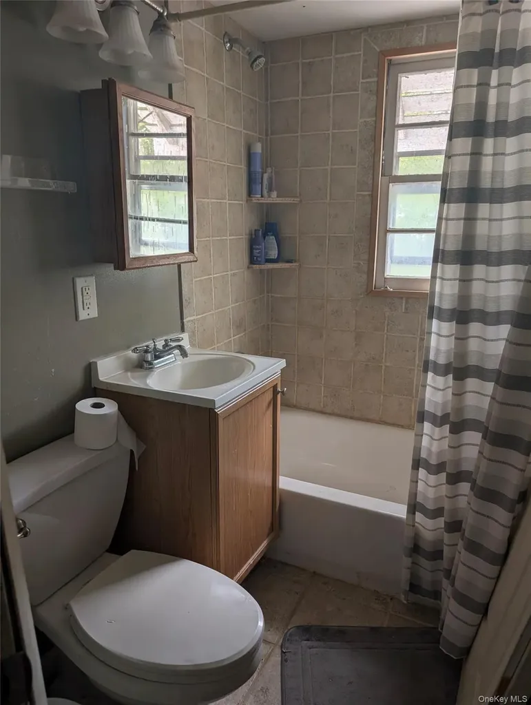13 Venter Lane Nanuet NY 10954