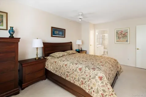 134 Bayberry Close Chappaqua NY 10514