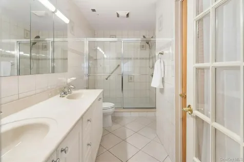 134 Bayberry Close Chappaqua NY 10514
