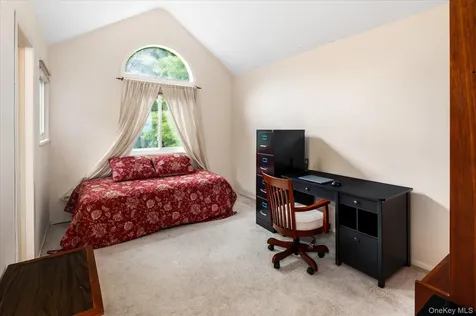 134 Bayberry Close Chappaqua NY 10514