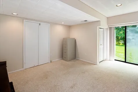 134 Bayberry Close Chappaqua NY 10514