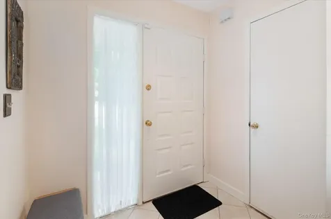 134 Bayberry Close Chappaqua NY 10514