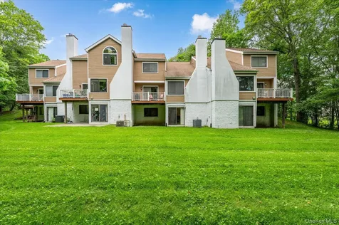 134 Bayberry Close Chappaqua NY 10514