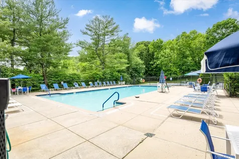 134 Bayberry Close Chappaqua NY 10514