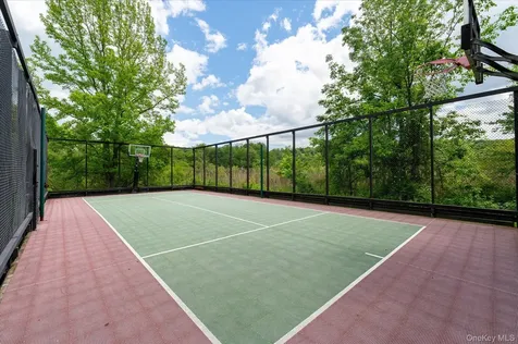 134 Bayberry Close Chappaqua NY 10514
