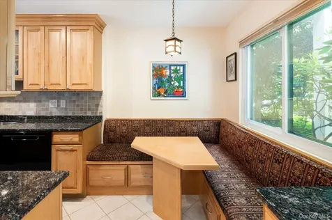 134 Bayberry Close Chappaqua NY 10514