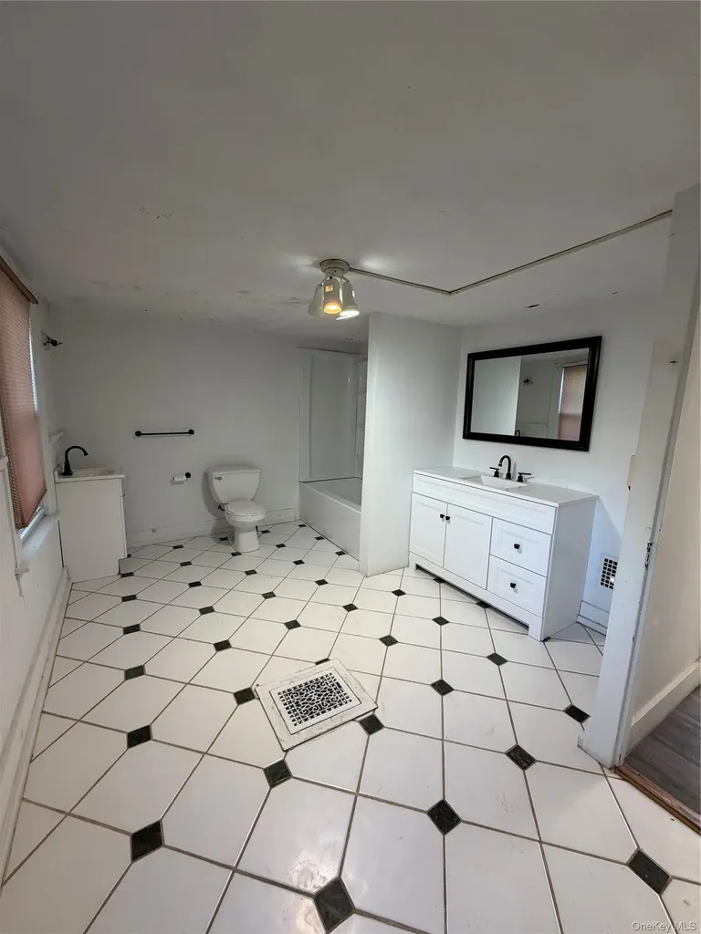788 Dutchess Turnpike Poughkeepsie NY 12603