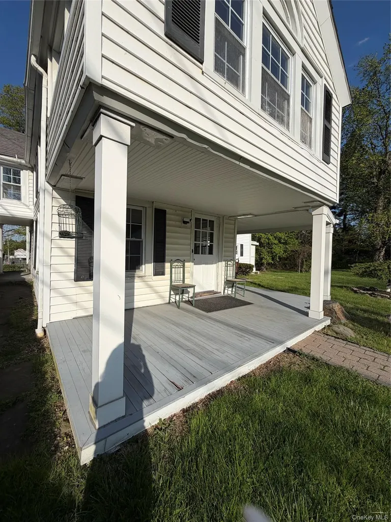 788 Dutchess Turnpike Poughkeepsie NY 12603