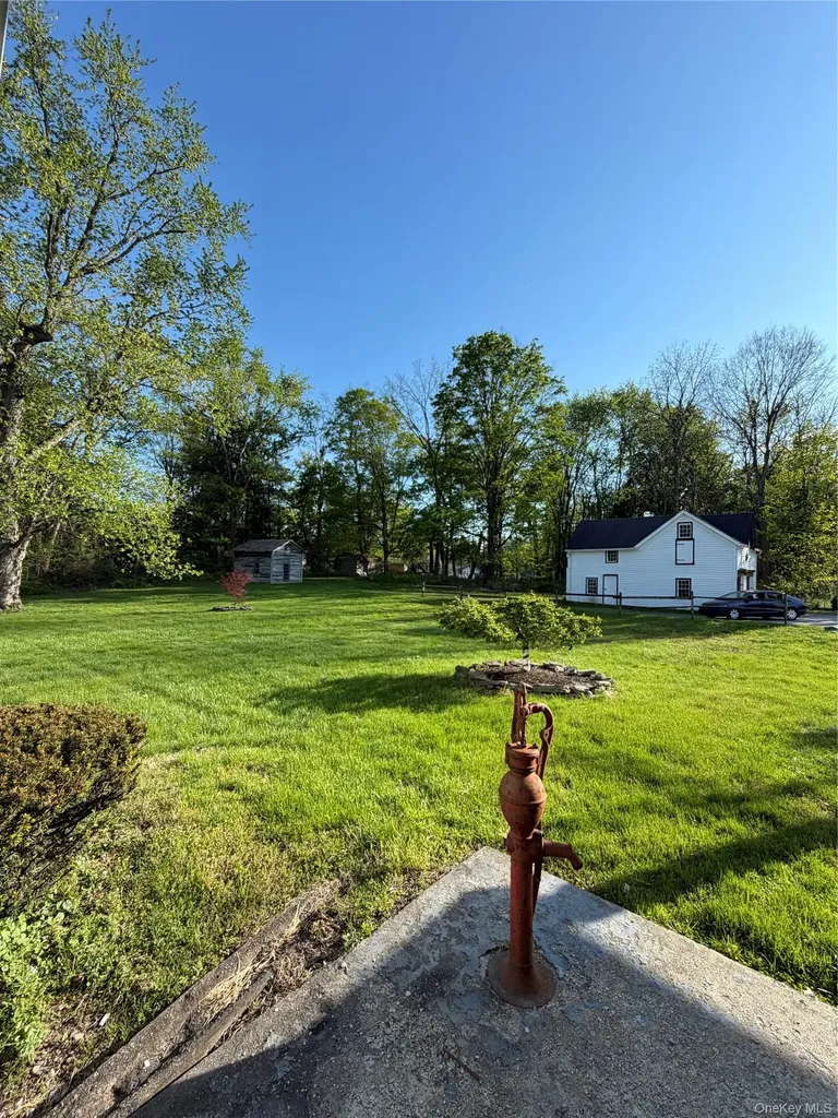 788 Dutchess Turnpike Poughkeepsie NY 12603