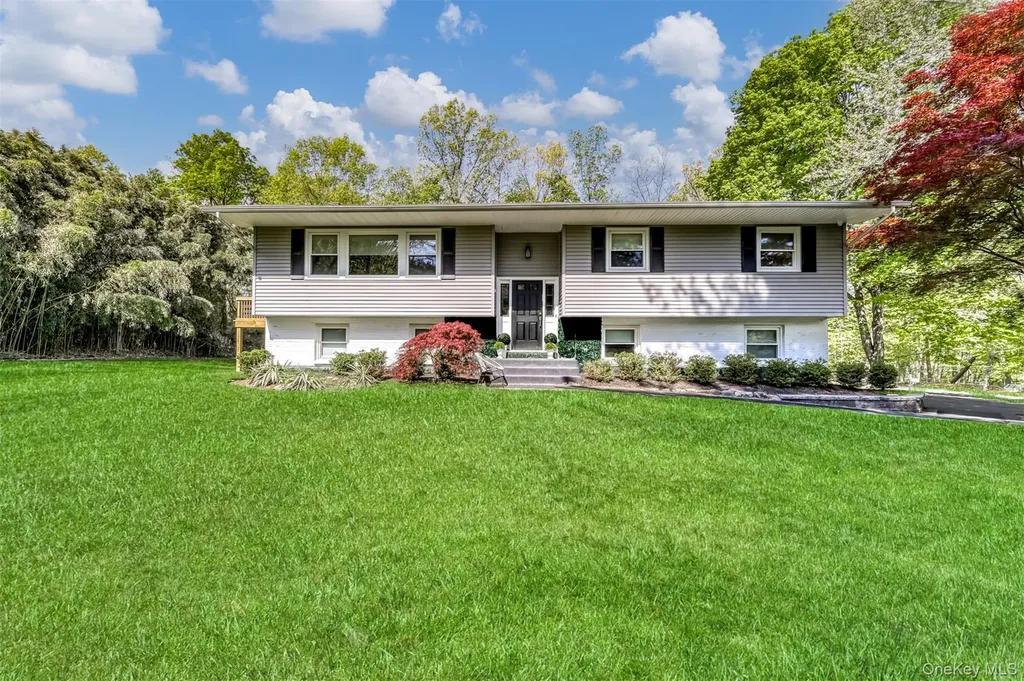 27 Hidden Valley Drive Suffern NY 10901