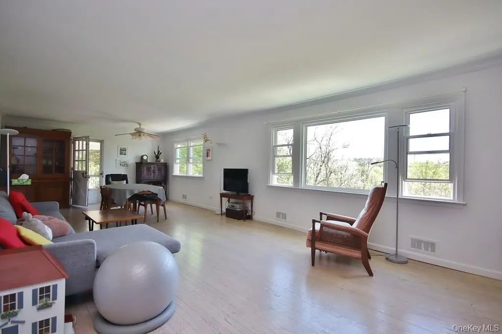 28 Argyle Place Briarcliff Manor NY 10510