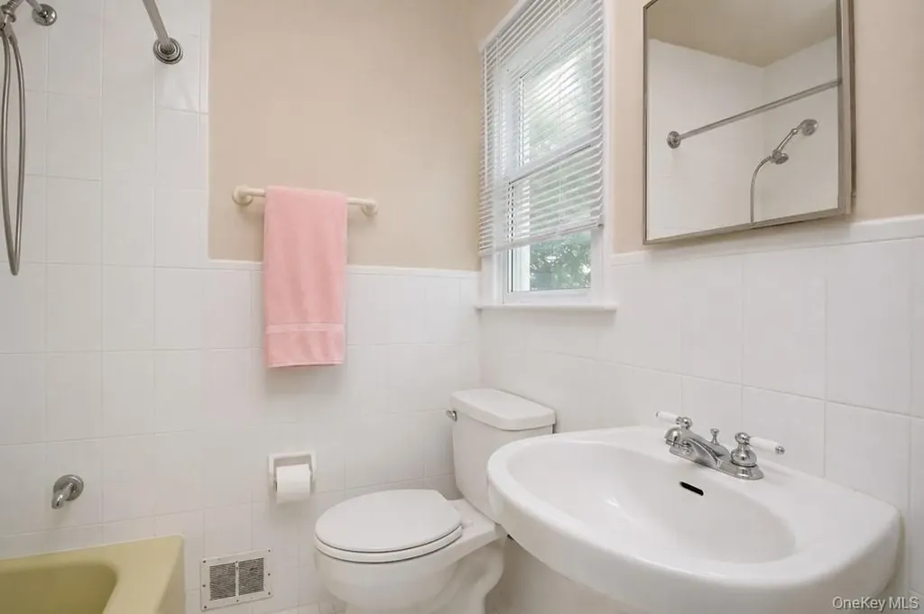 28 Argyle Place Briarcliff Manor NY 10510