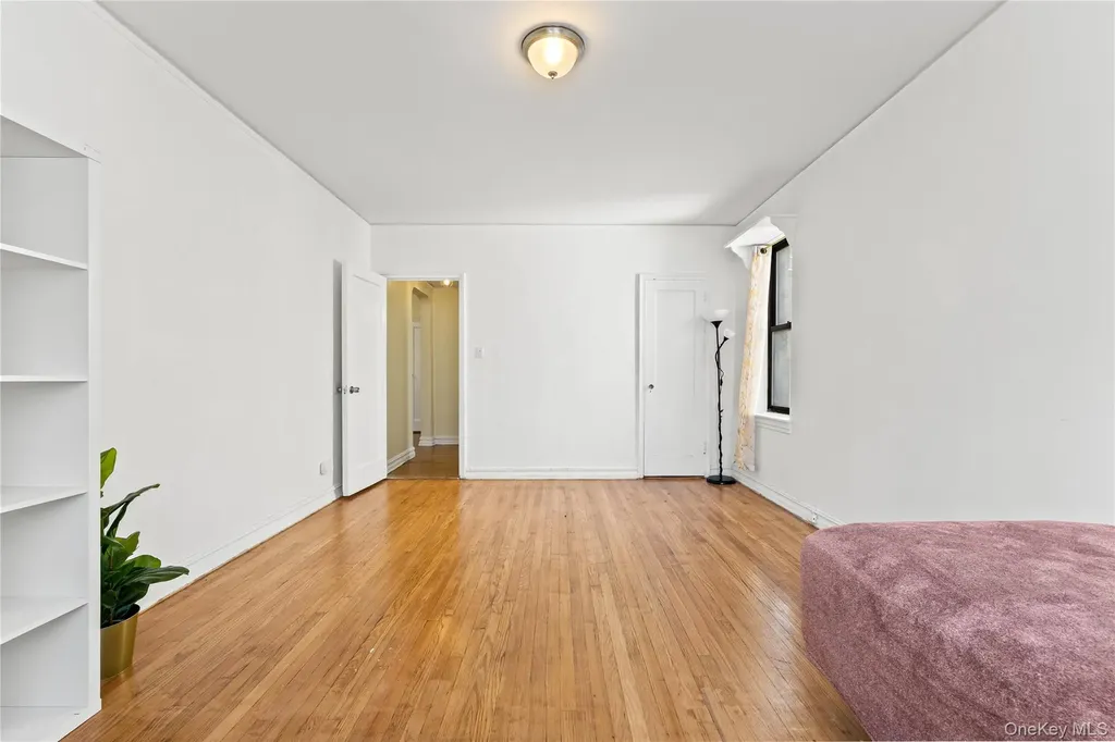 35-35 75th Street Jackson Heights NY 11372