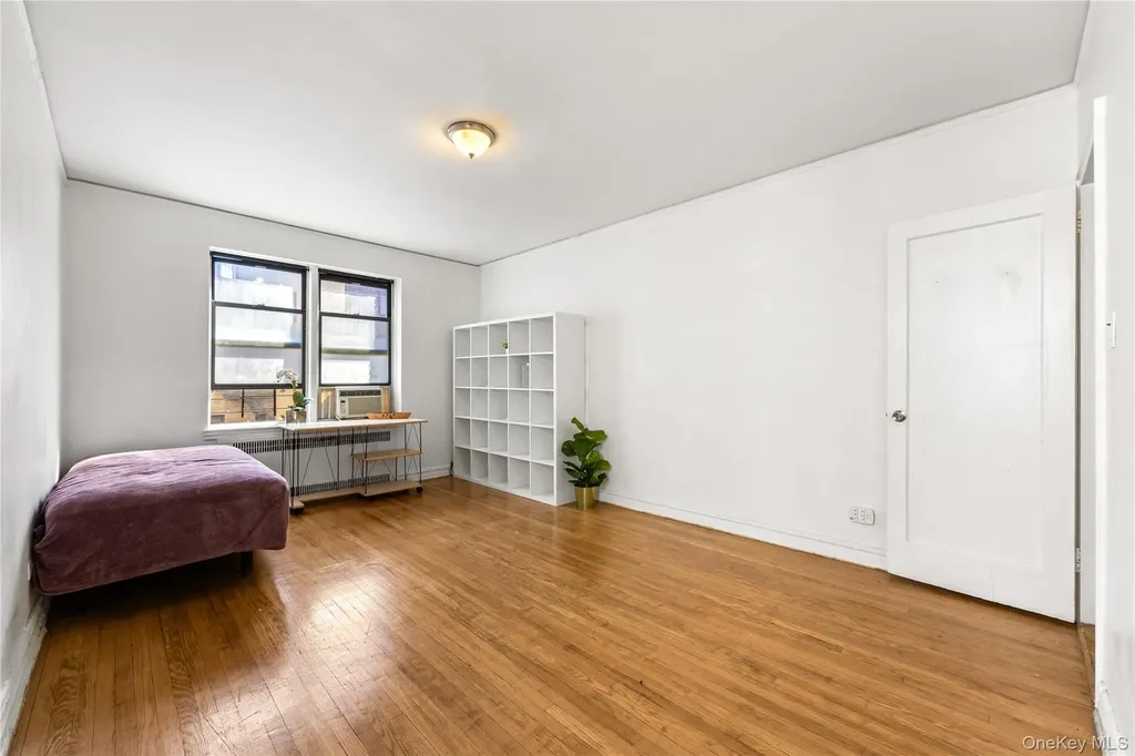 35-35 75th Street Jackson Heights NY 11372