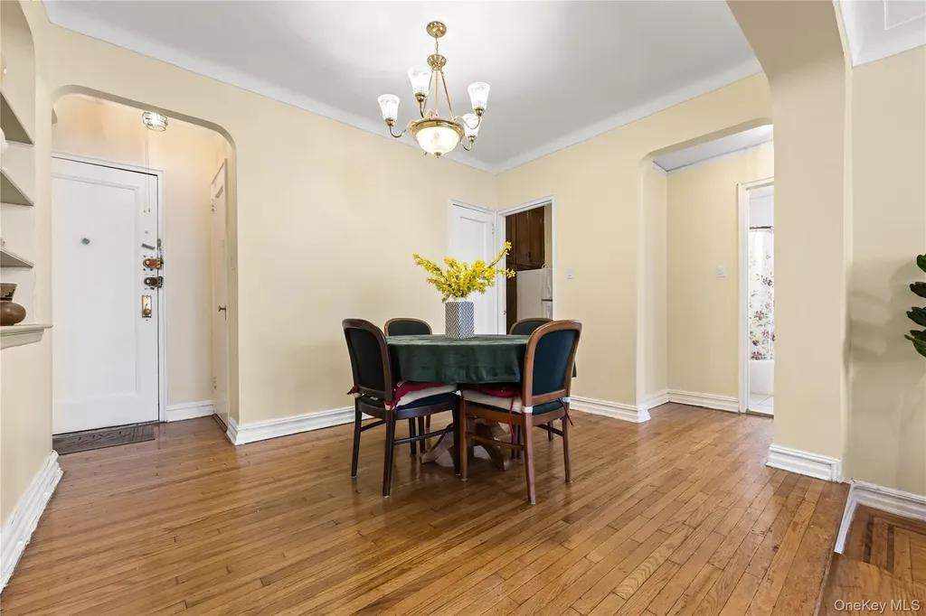 35-35 75th Street Jackson Heights NY 11372