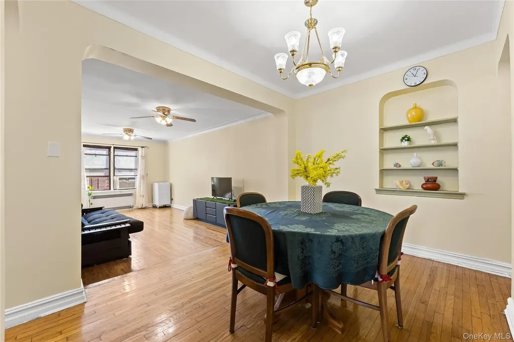 35-35 75th Street Jackson Heights NY 11372