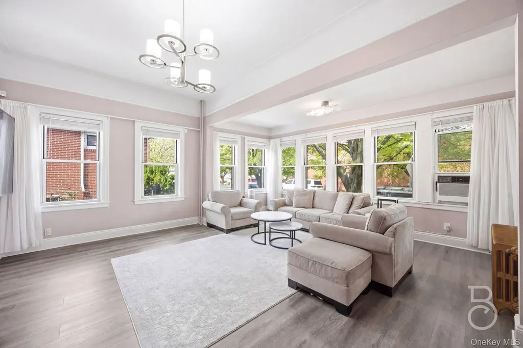 88-38 78th Avenue Glendale NY 11385